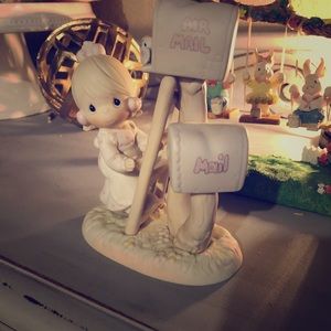 Precious Moments- good news is so uplifting